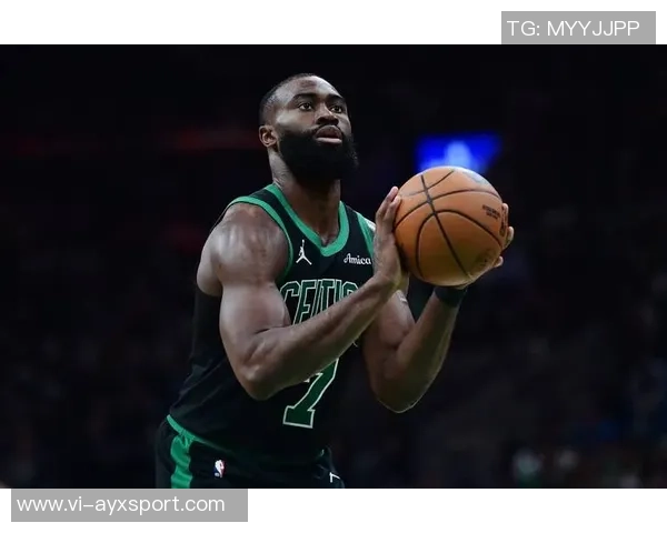 杰伦布朗谈交易传闻心路历程麦迪劝他留队沉淀成长